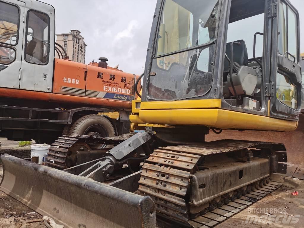 Komatsu PC60-7 Lánctalpas kotrók