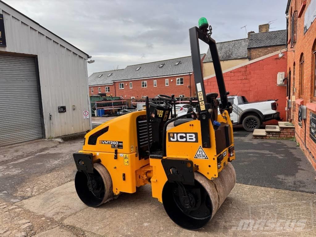 JCB VMT260-120 Ikerdobos hengerek