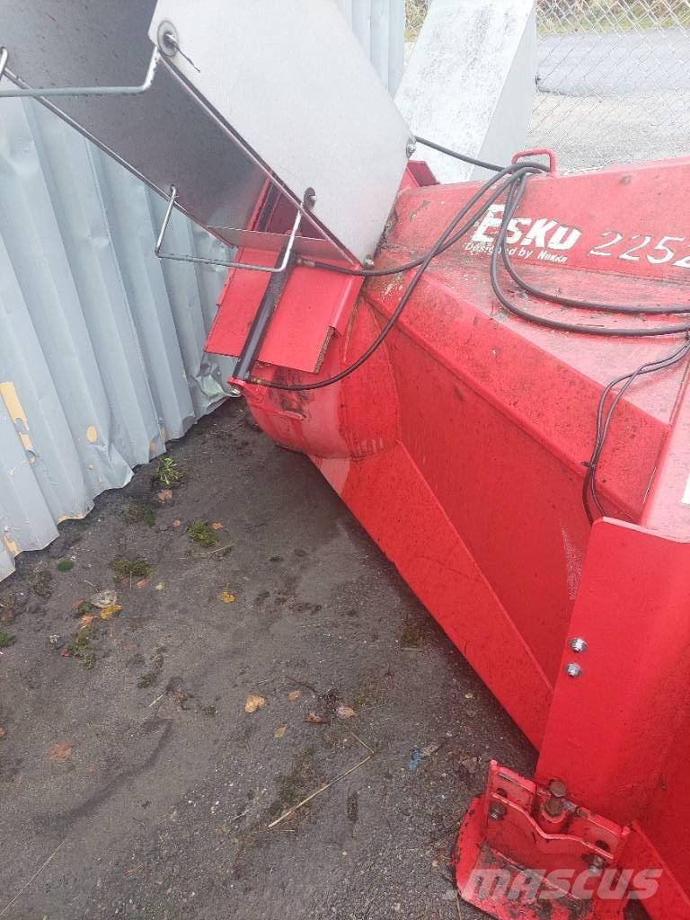 Esko 2252 H Hómarók