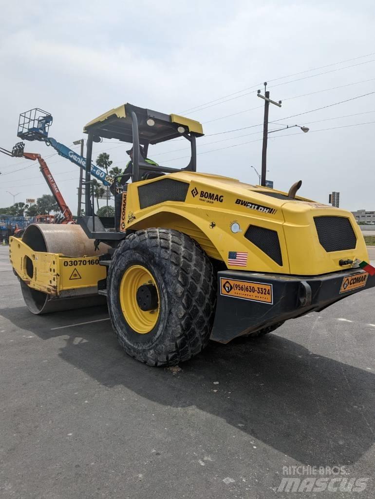 Bomag BW 211 DH-5 Egydobos hengerek