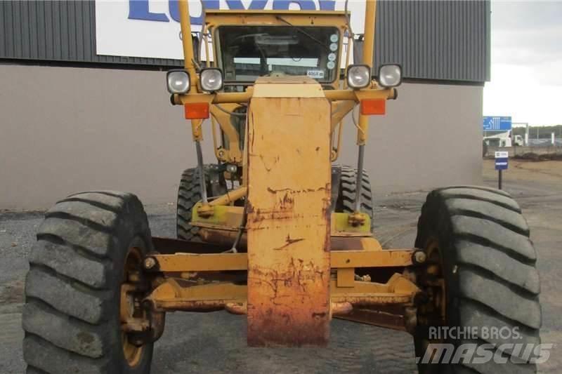 CAT 140H Gréderek