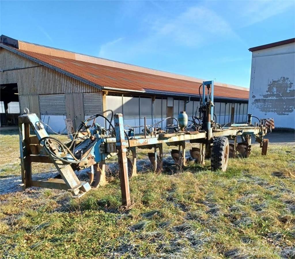 Fortschritt B550 Hagyományos ekék