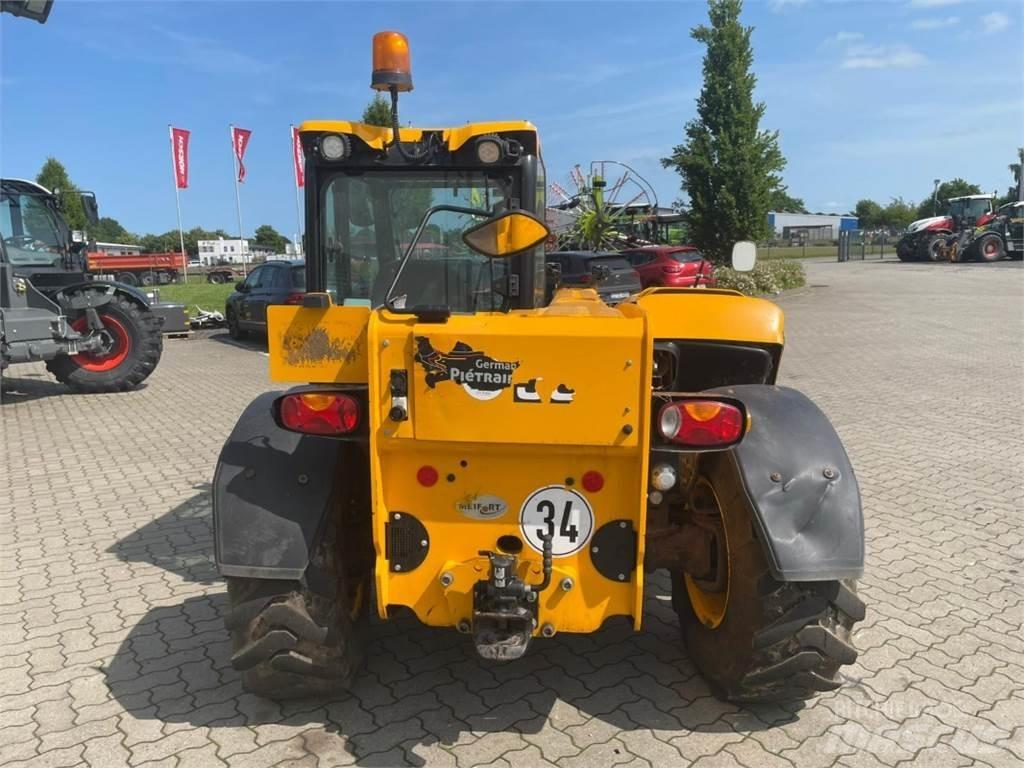 JCB 525.60 Teleszkópos rakodók