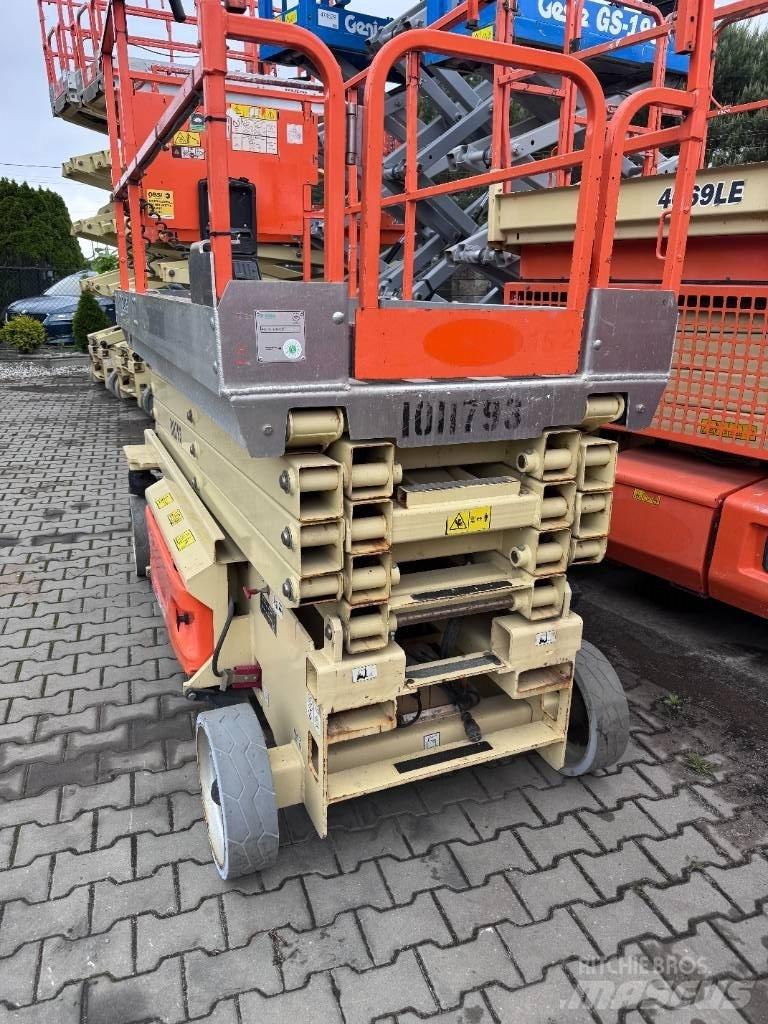 JLG 3246 ES Ollós emelők