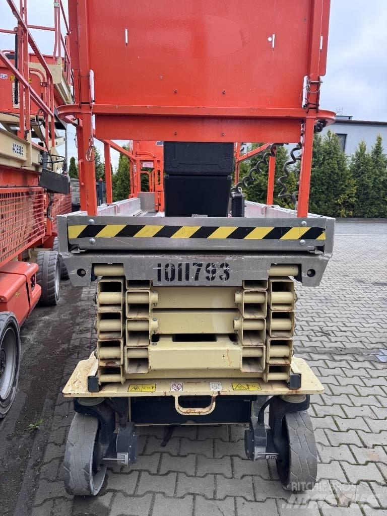 JLG 3246 ES Ollós emelők