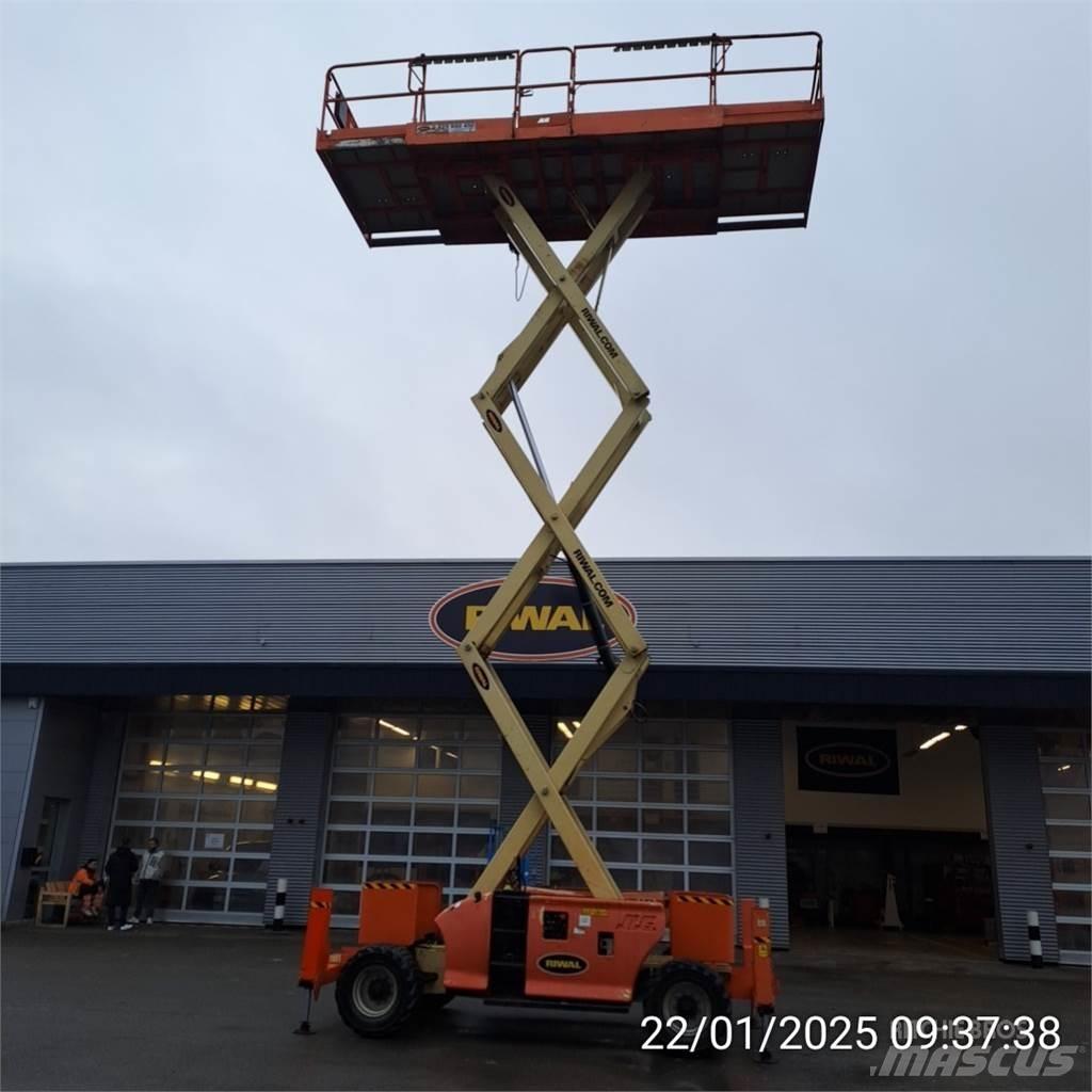 JLG 3394RT Ollós emelők