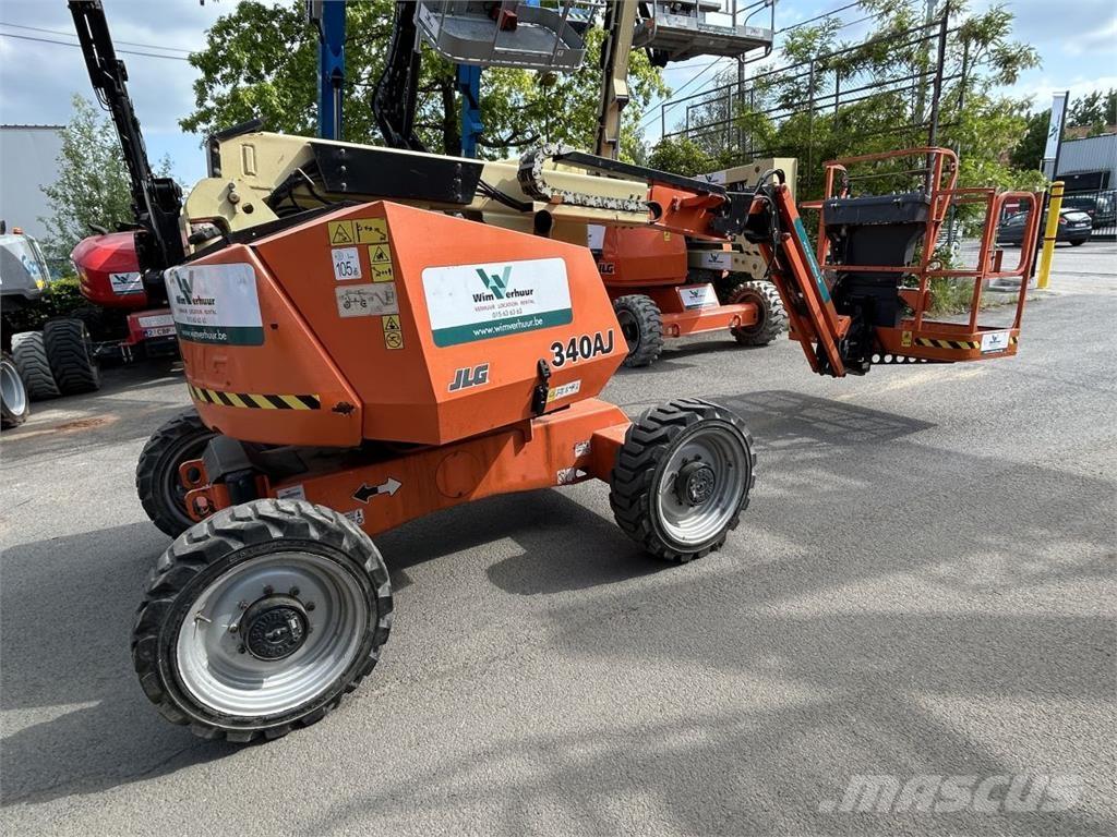 JLG 340AJ (4972) Karos emelők