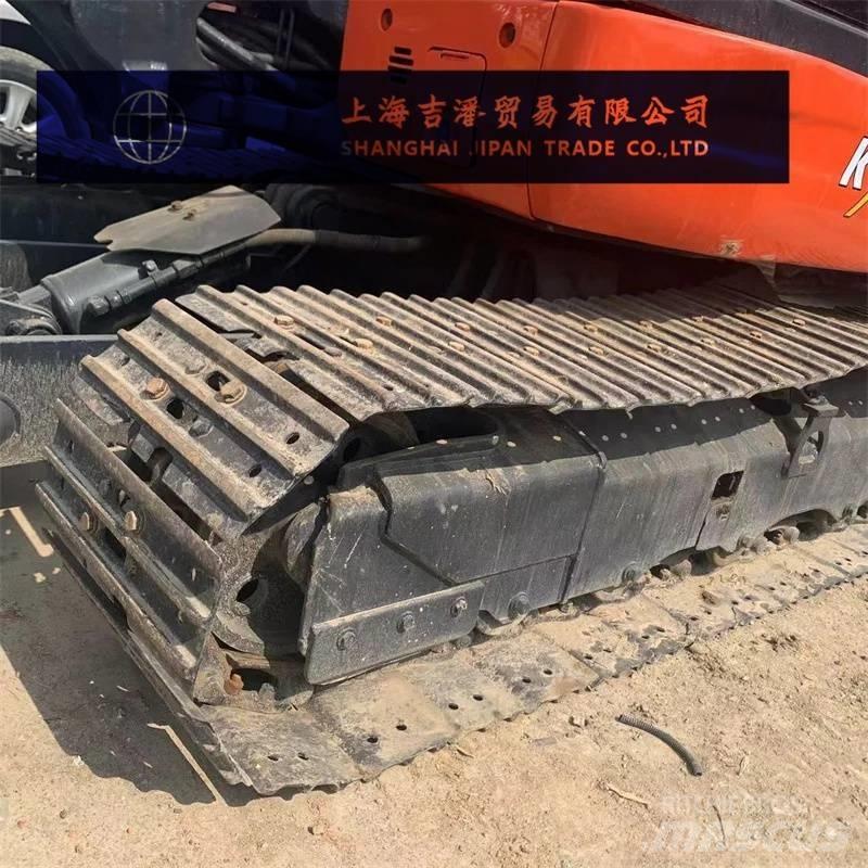 Kubota KX 163-5 Közepes (midi) kotrók 7 t - 12 t