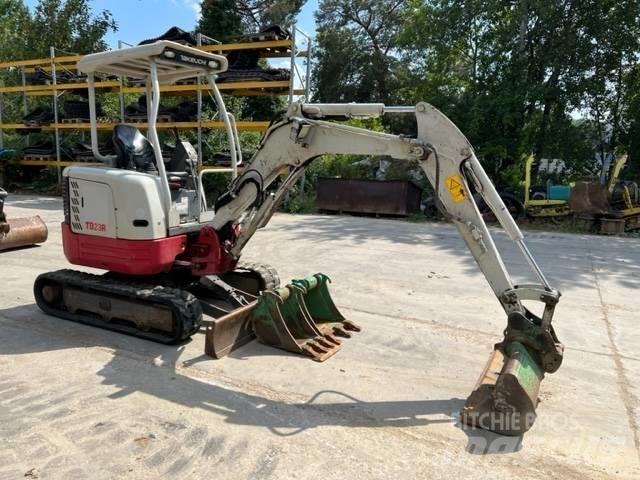 Takeuchi TB23R Mini kotrók < 7t