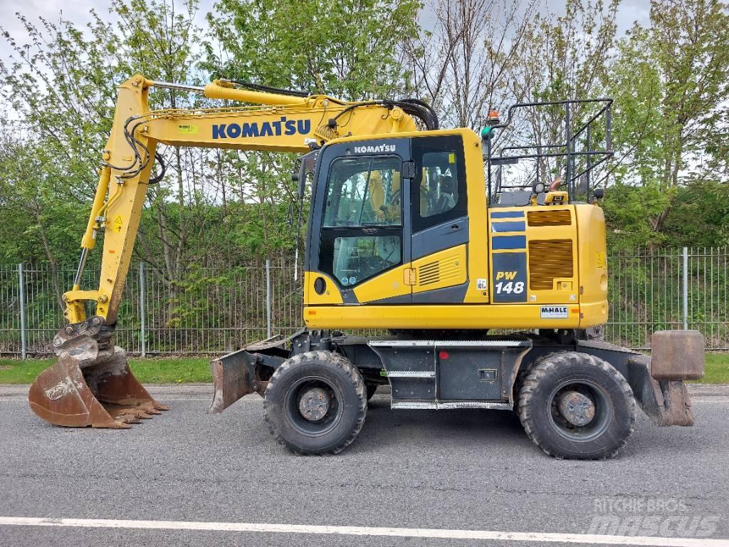 Komatsu PW148-11 Gumikerekes kotrók