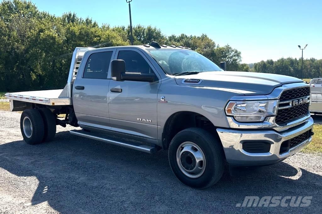 RAM 3500 TRADESMAN Platós / Ponyvás teherautók