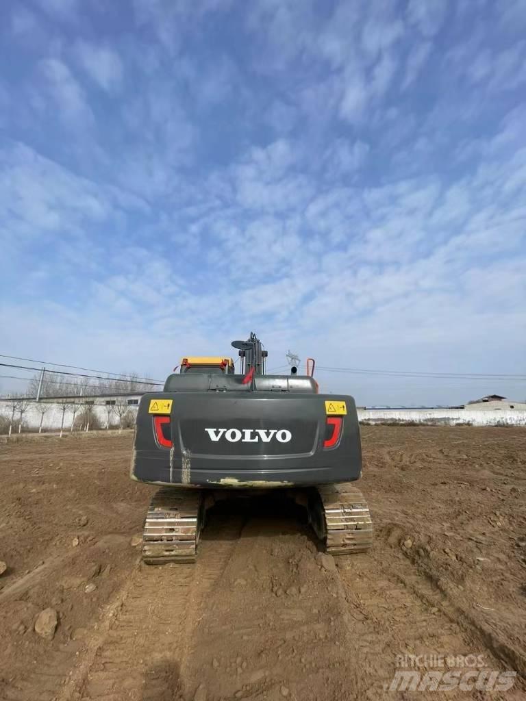 Volvo EC210D Lánctalpas kotrók