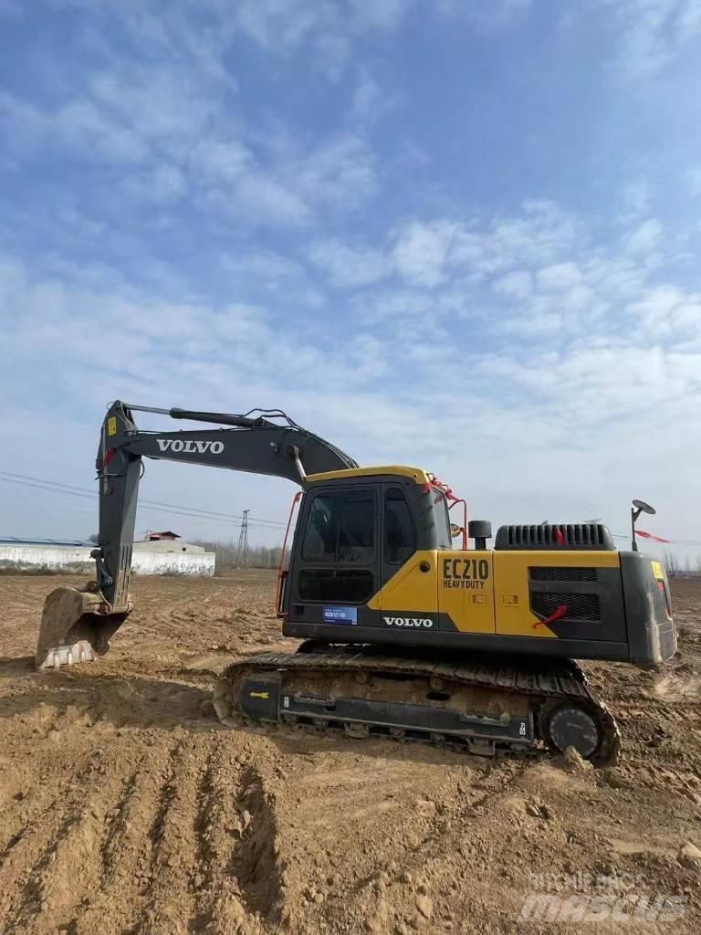 Volvo EC210D Lánctalpas kotrók