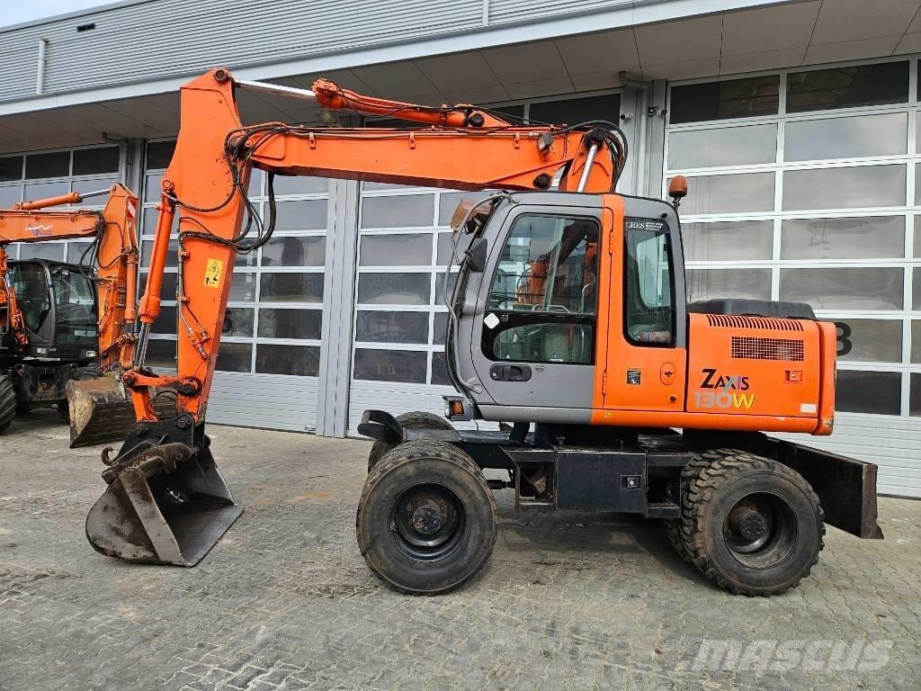 Hitachi ZX130W Gumikerekes kotrók
