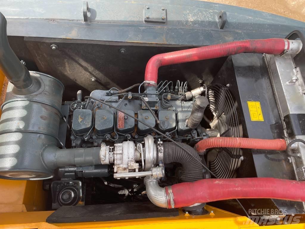 Hyundai 220LC-9S Lánctalpas kotrók