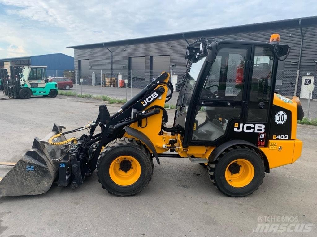 JCB 403 Gumikerekes homlokrakodók