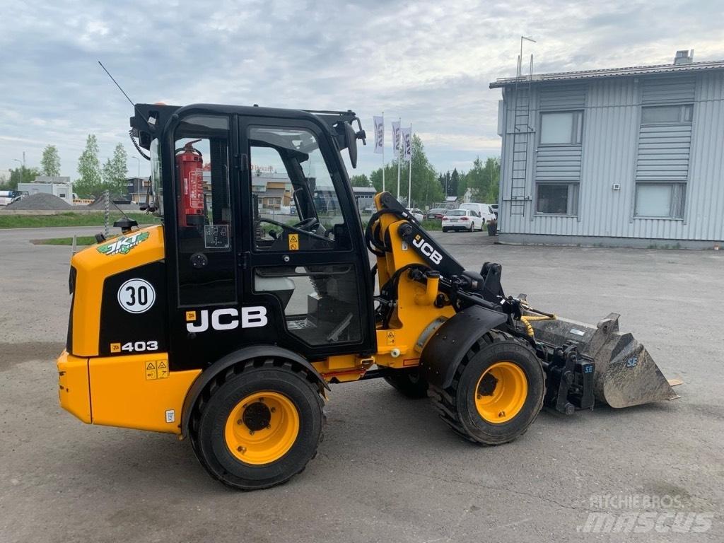 JCB 403 Gumikerekes homlokrakodók