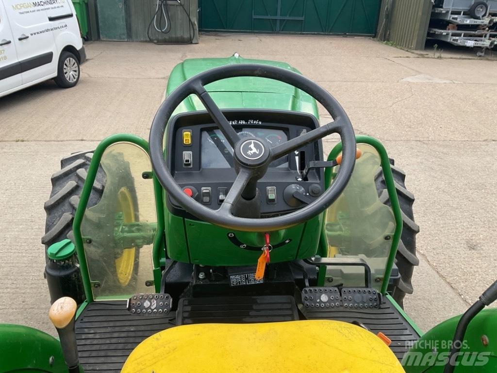 John Deere 5050E Traktorok
