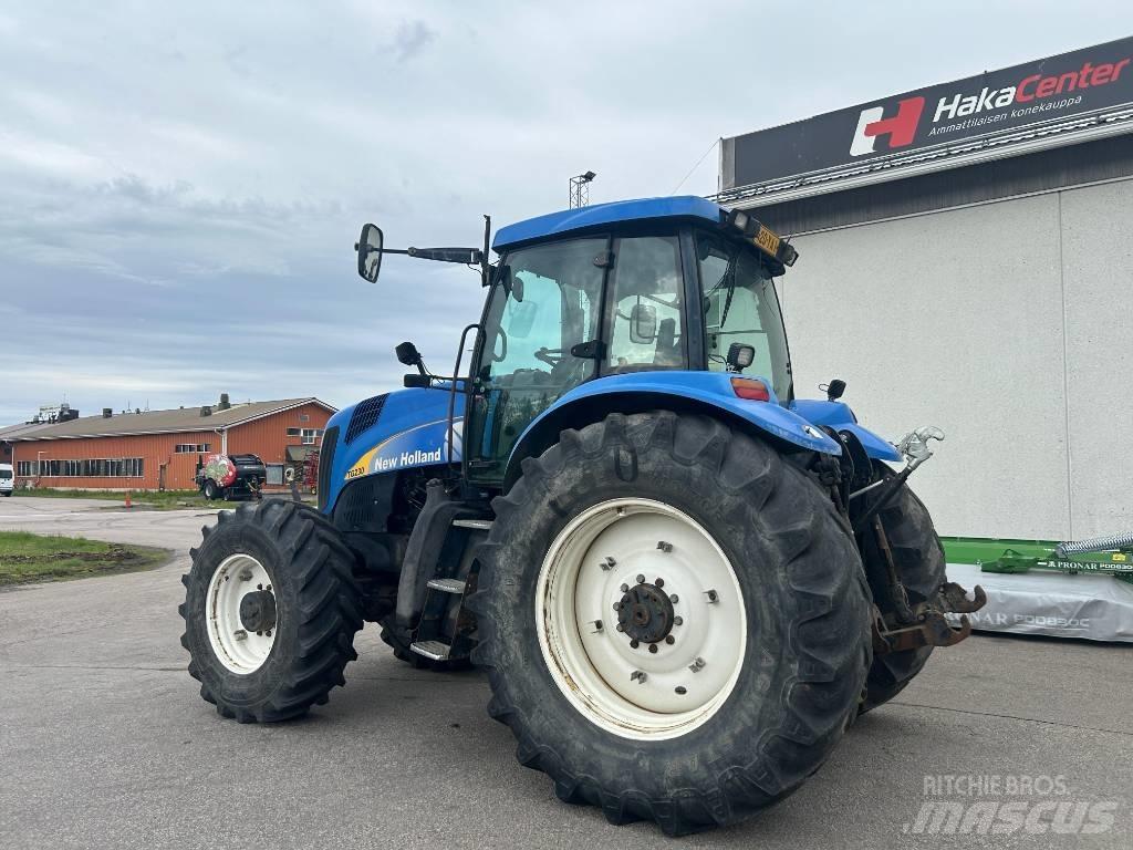 New Holland TG 230 Traktorok