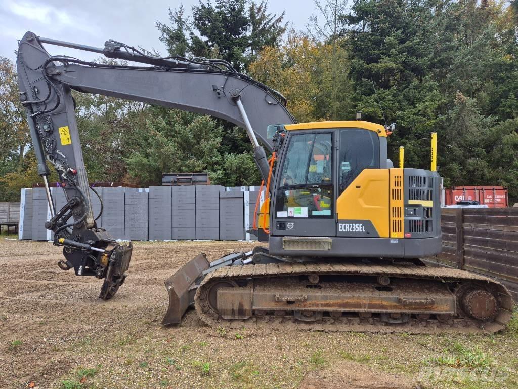 Volvo ECR235EL Lánctalpas kotrók