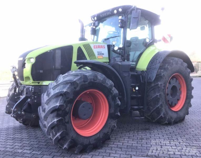 CLAAS AXION 960 Traktorok
