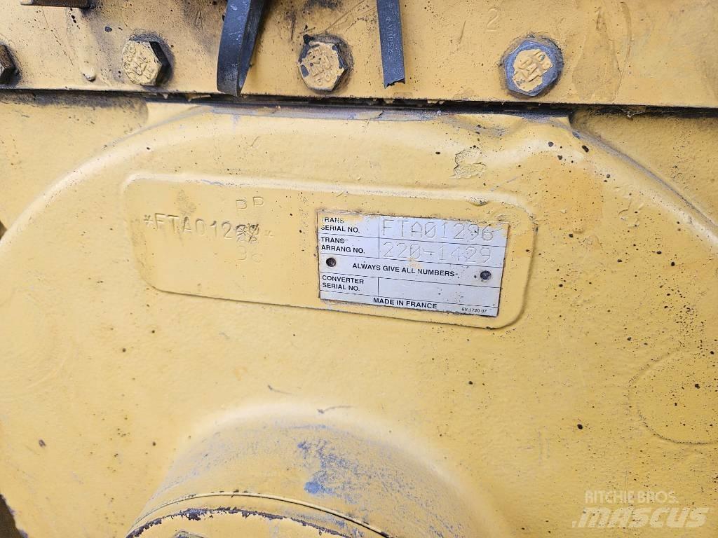 CAT D 6 T XL lánctalpas dózerek