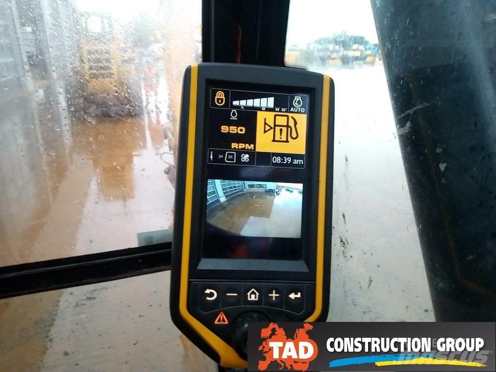 JCB JS 220 LC Lánctalpas kotrók