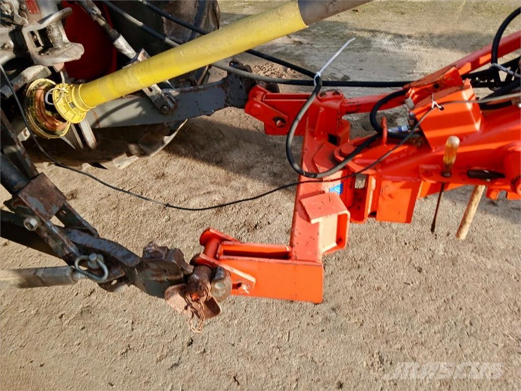 Kuhn GA 6501 Rendkészítő Kombájnok