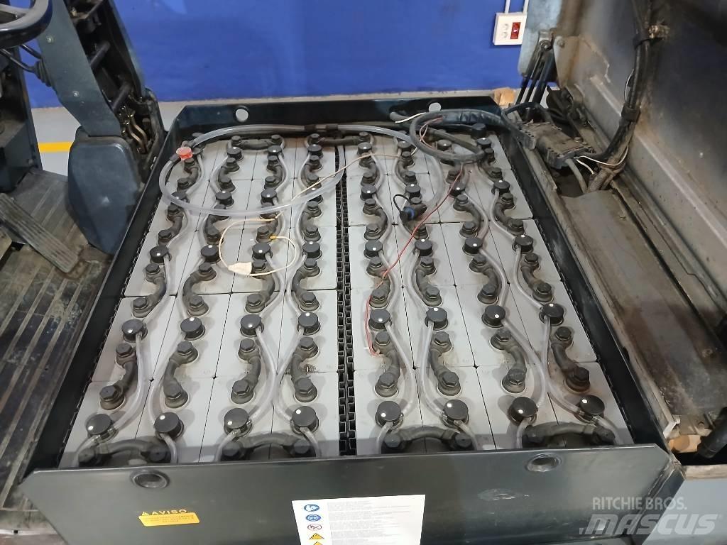 Nissan GQ02 L 30 CU Elektromos targoncák