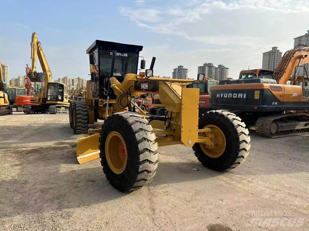 CAT 140 H Gréderek