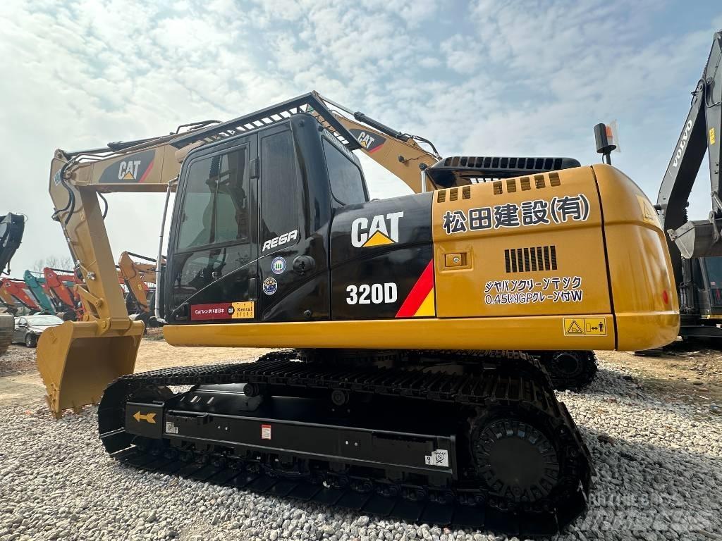 CAT 320 D Lánctalpas kotrók