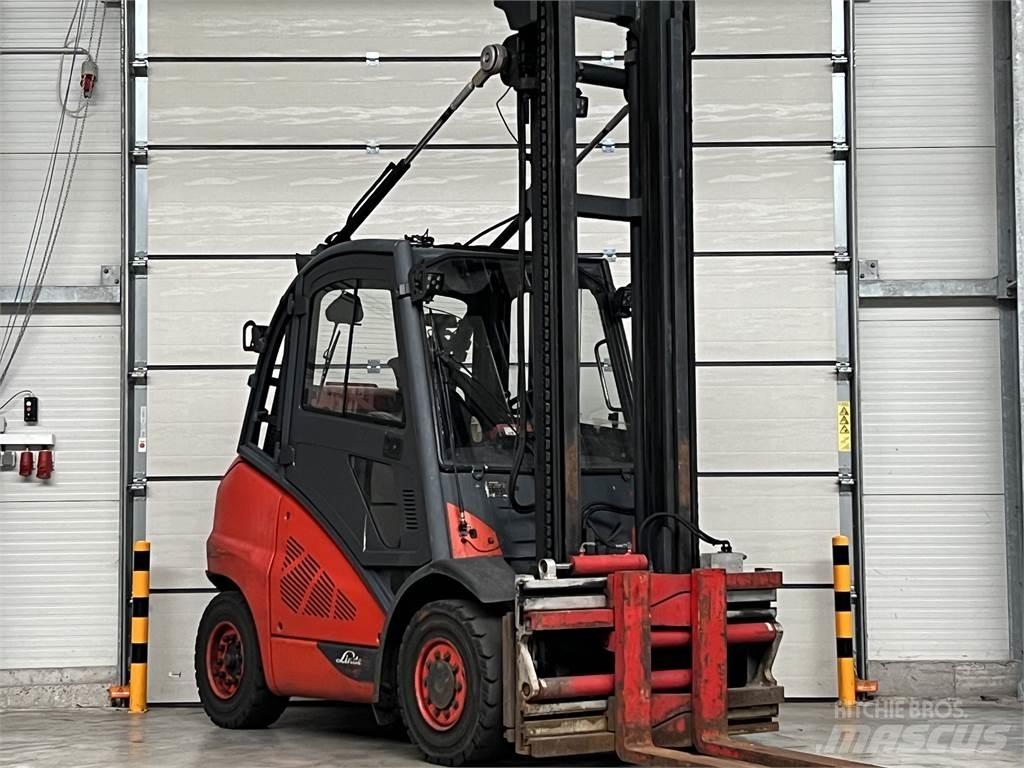 Linde H40T-02 Gázüzemű targoncák