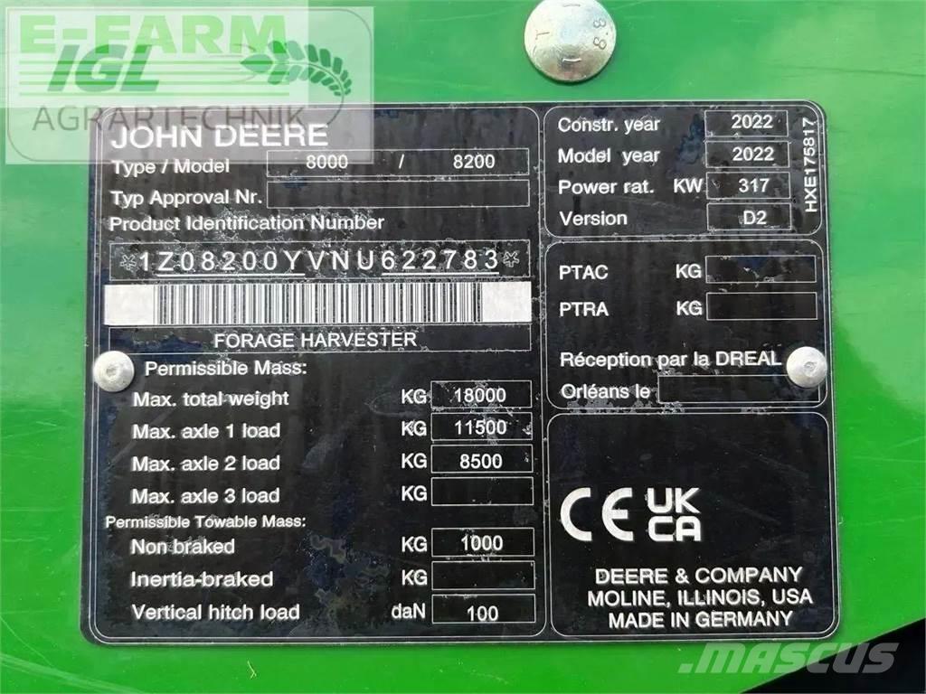 John Deere 8200 i Önjáró szecskázók