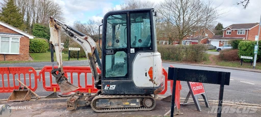Bobcat E 19 CABIN Mini kotrók < 7t