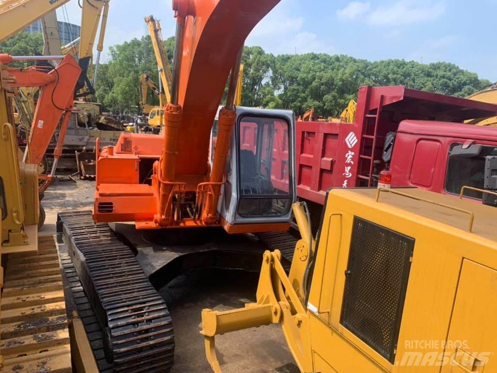 Hitachi EX 300 Lánctalpas kotrók