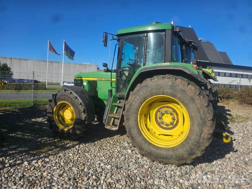 John Deere 6910 Traktorok