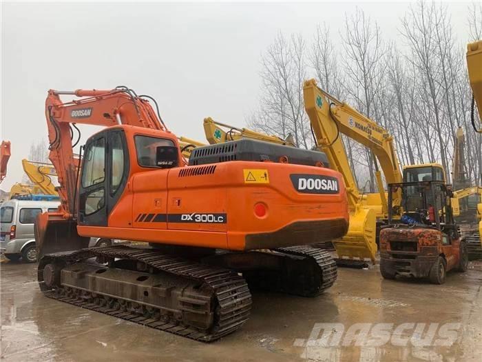 Doosan dx300 Lánctalpas kotrók