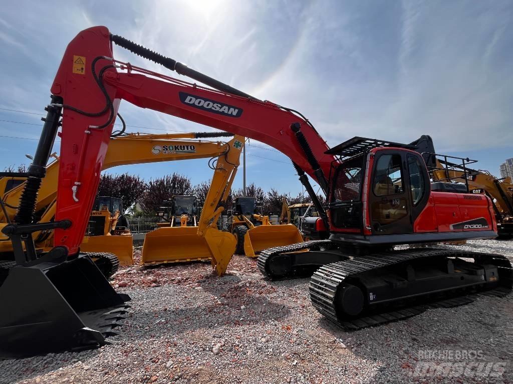Doosan DX 300 LC-9C Lánctalpas kotrók