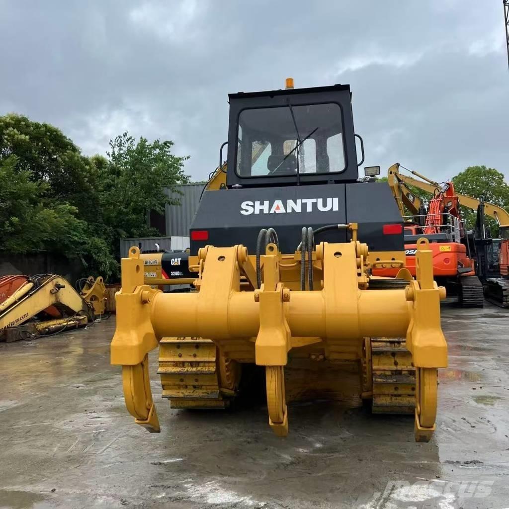 Shantui SD 22 lánctalpas dózerek