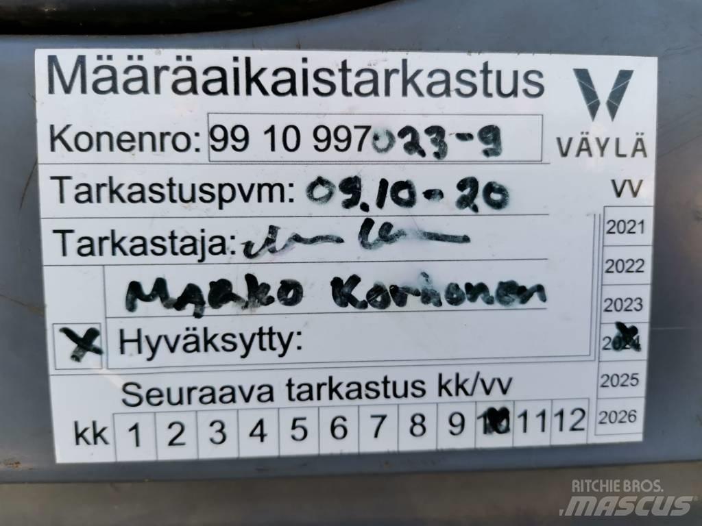 Volvo EW 180 B Gumikerekes kotrók