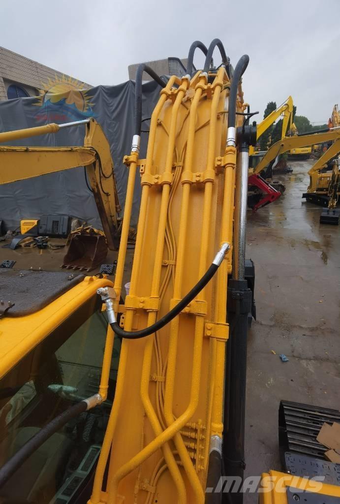 Hyundai R220lc-9s Lánctalpas kotrók