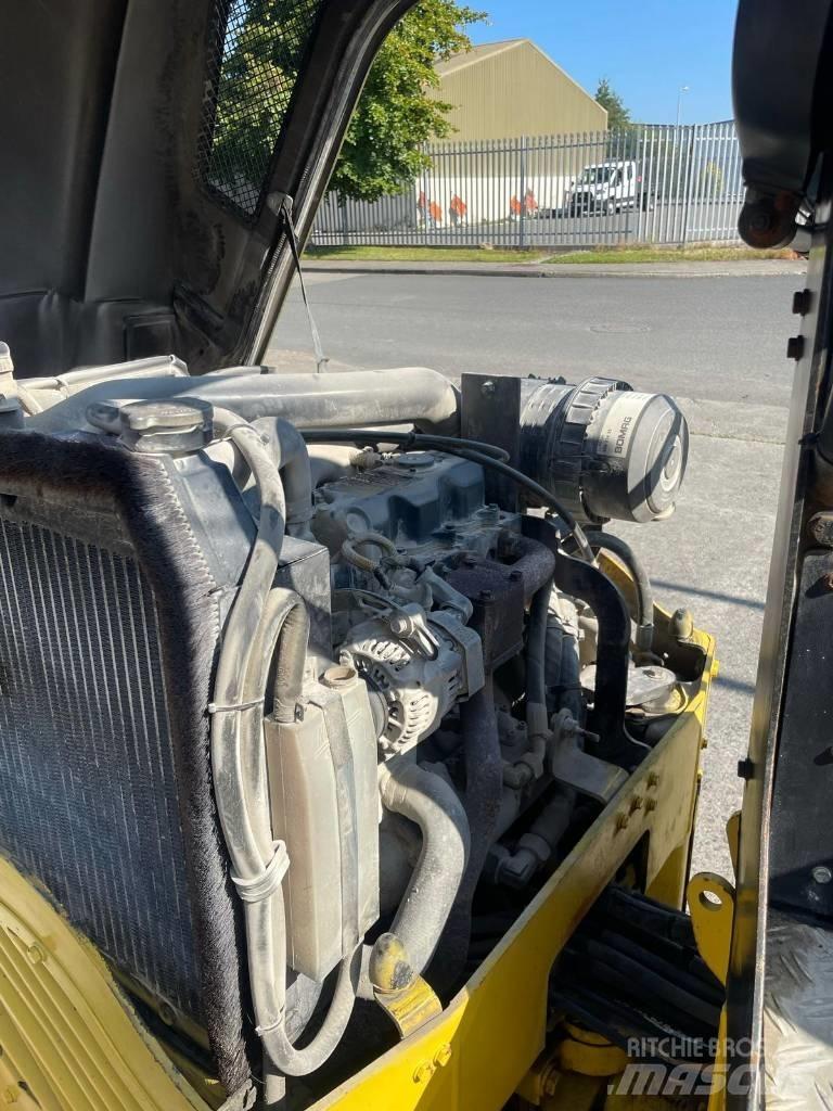Bomag 120 Ikerdobos hengerek
