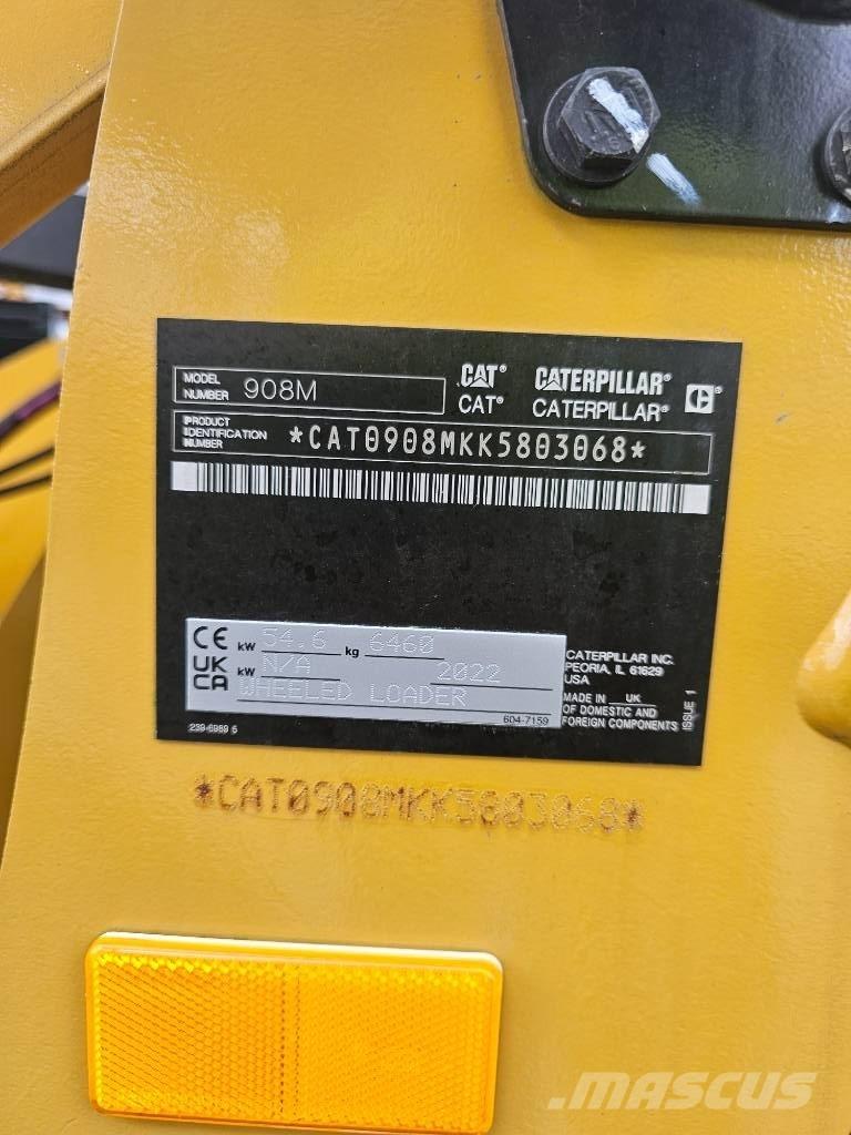 CAT 908 M Gumikerekes homlokrakodók