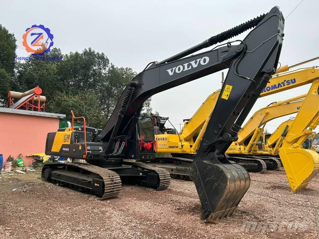 Volvo EC 240 Lánctalpas kotrók