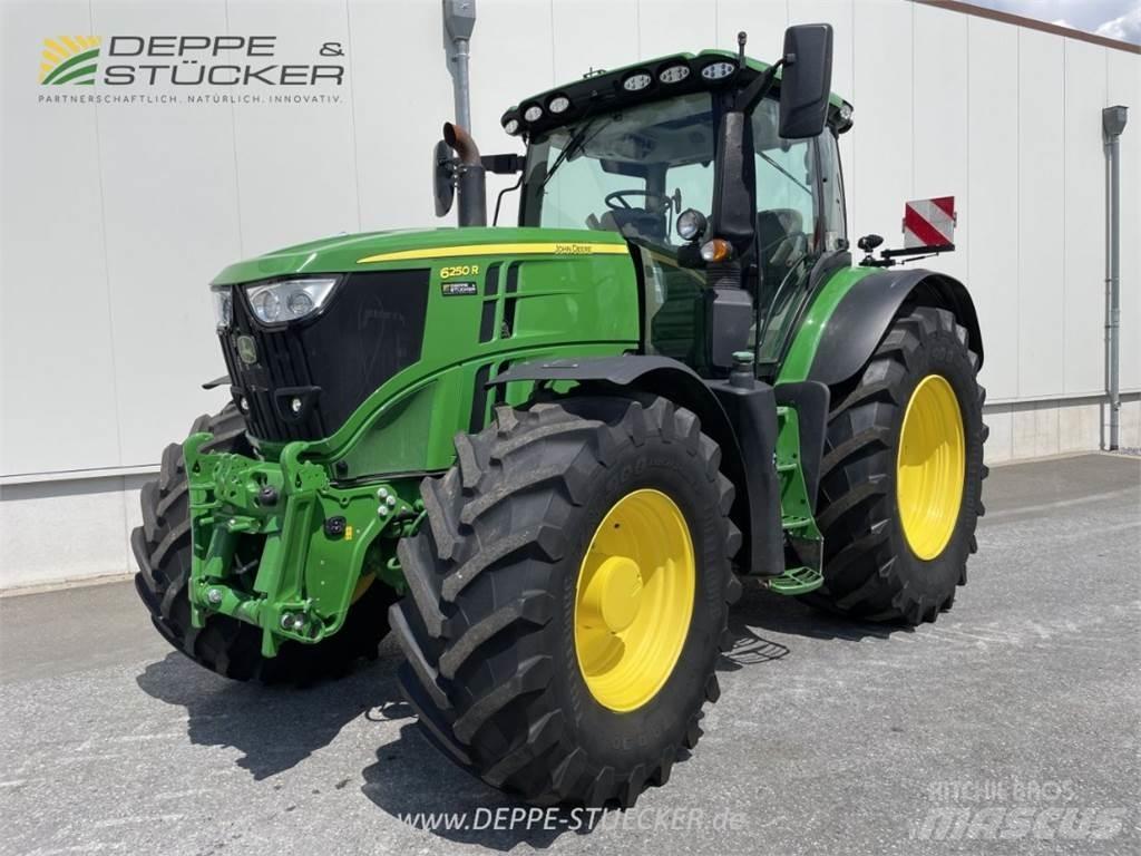John Deere 6250R Traktorok