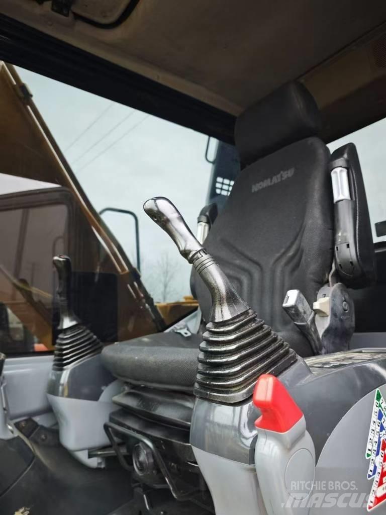 Komatsu 130LC-7 Lánctalpas kotrók