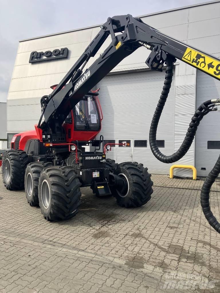 Komatsu 931.3 Betakarítók
