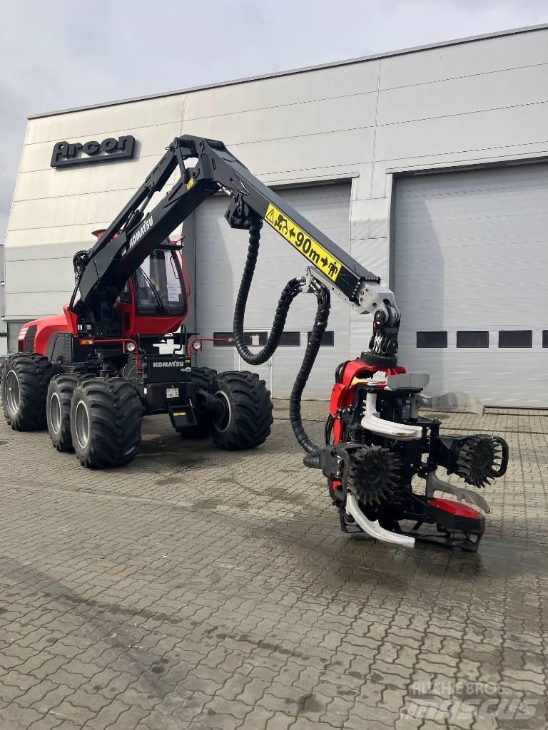 Komatsu 931.3 Betakarítók