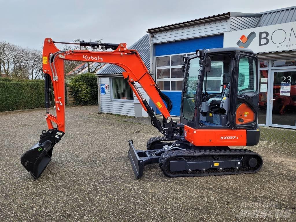 Kubota KX 037-4 Mini kotrók < 7t