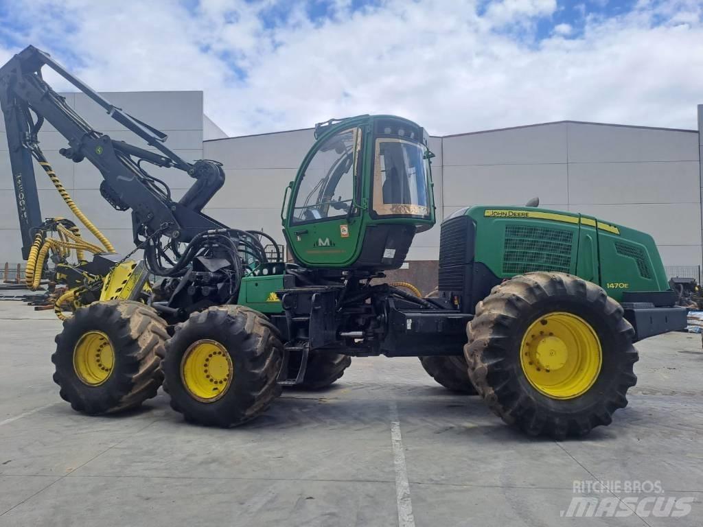 John Deere 1470E Betakarítók